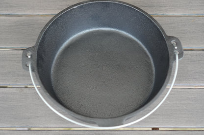 12 inch cast iron Dutch oven lid detail close-up