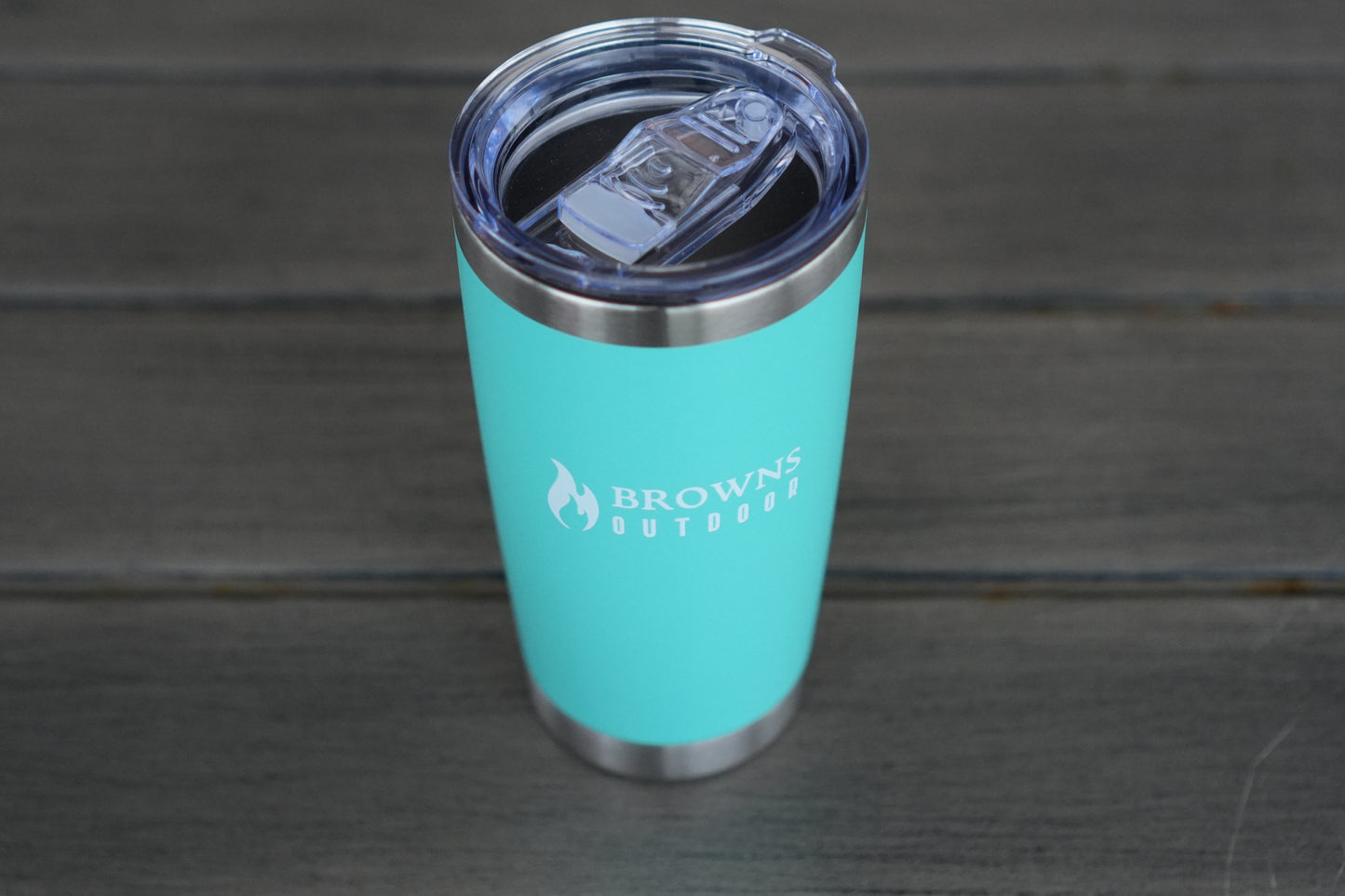 16 oz insulated tumbler condensation detail cold drink
